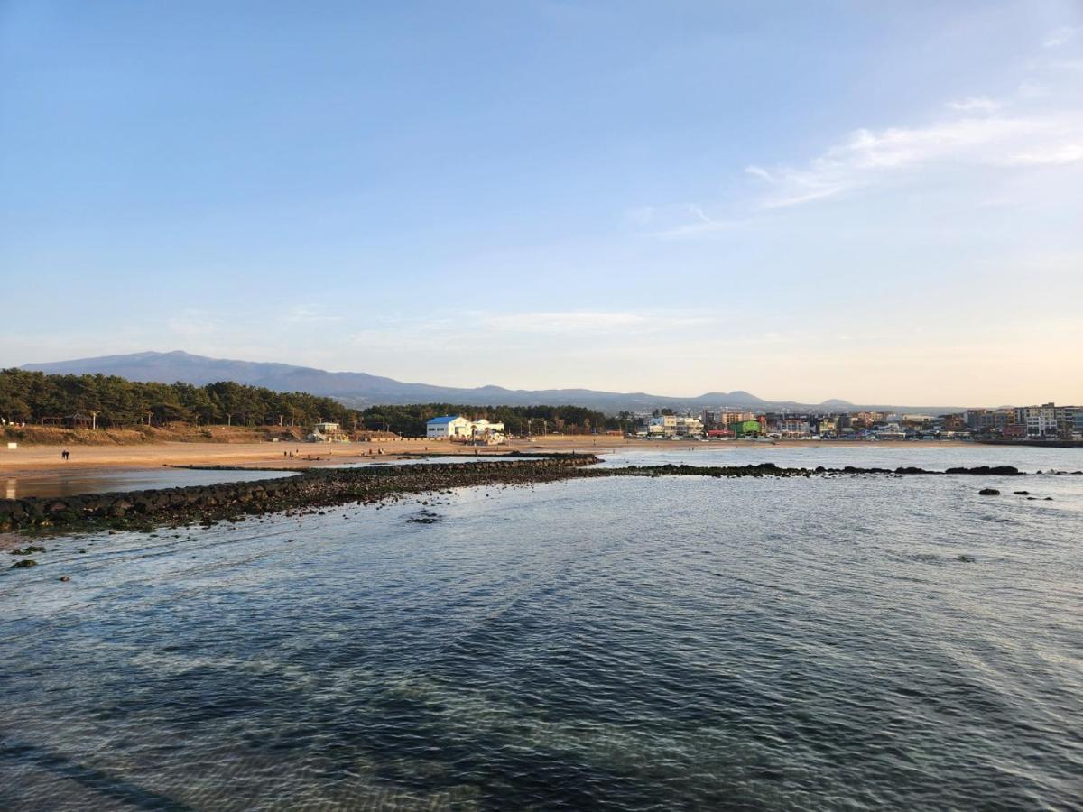 Jeju Ocean Family Hotel Bagian luar foto