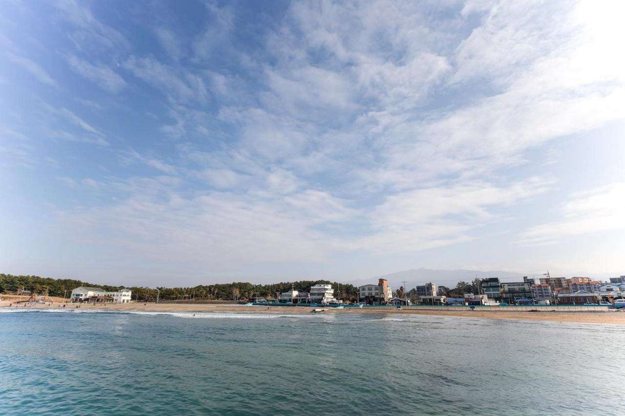 Jeju Ocean Family Hotel Bagian luar foto